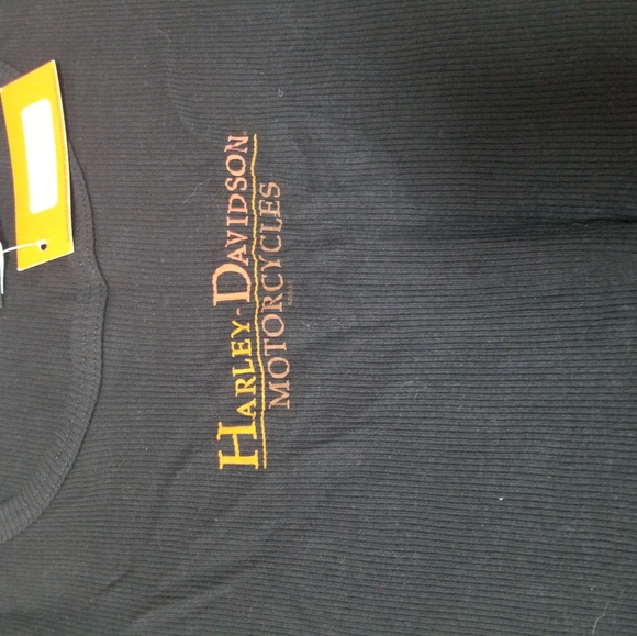 NWT Ladies Harley Davidson tshirt